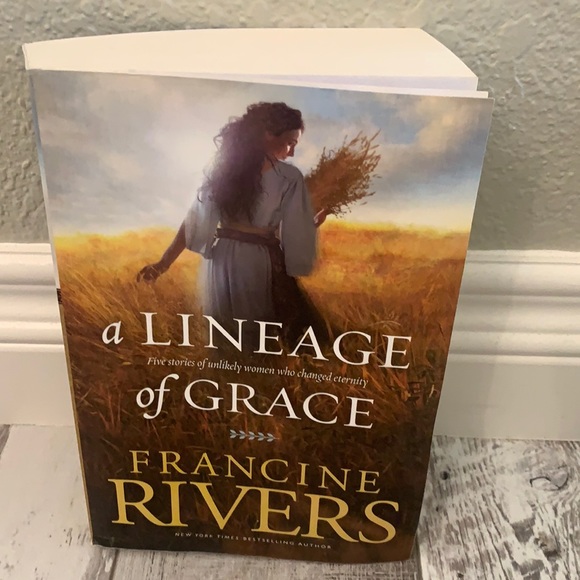 A Lineage of Grace - Francine Rivers - Picture 1 of 2
